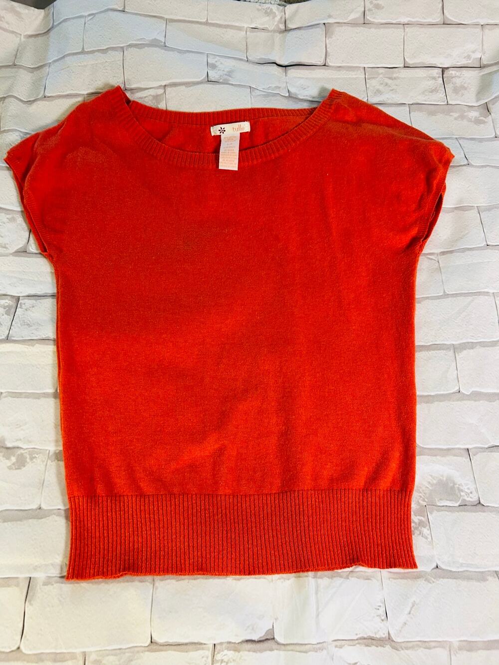 Tulle Women’s Small Burnt Orange Knit Sweater Top Short Sleeve Boat Neck